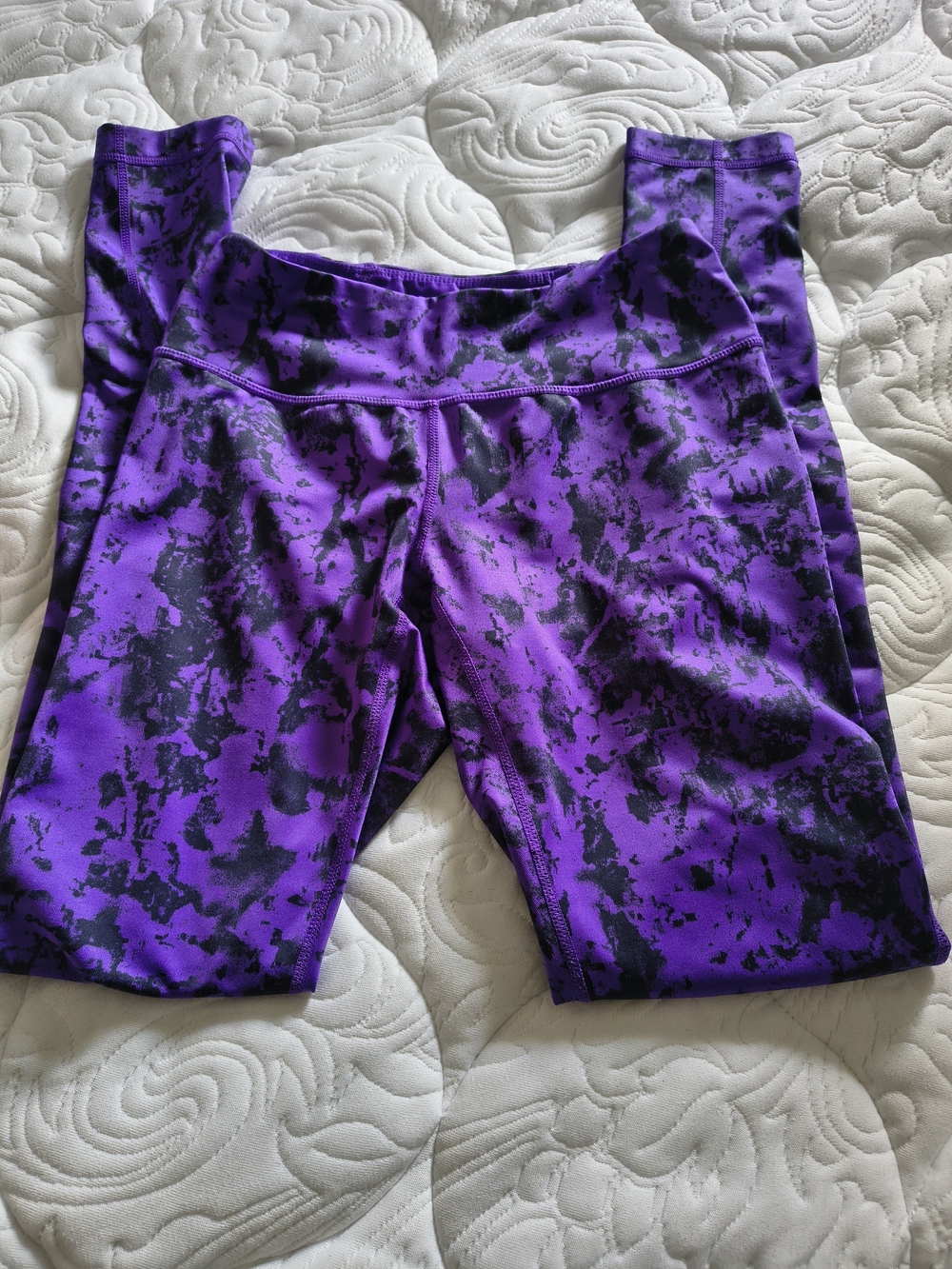 Zella Purple and Black Printed Active Leggings
